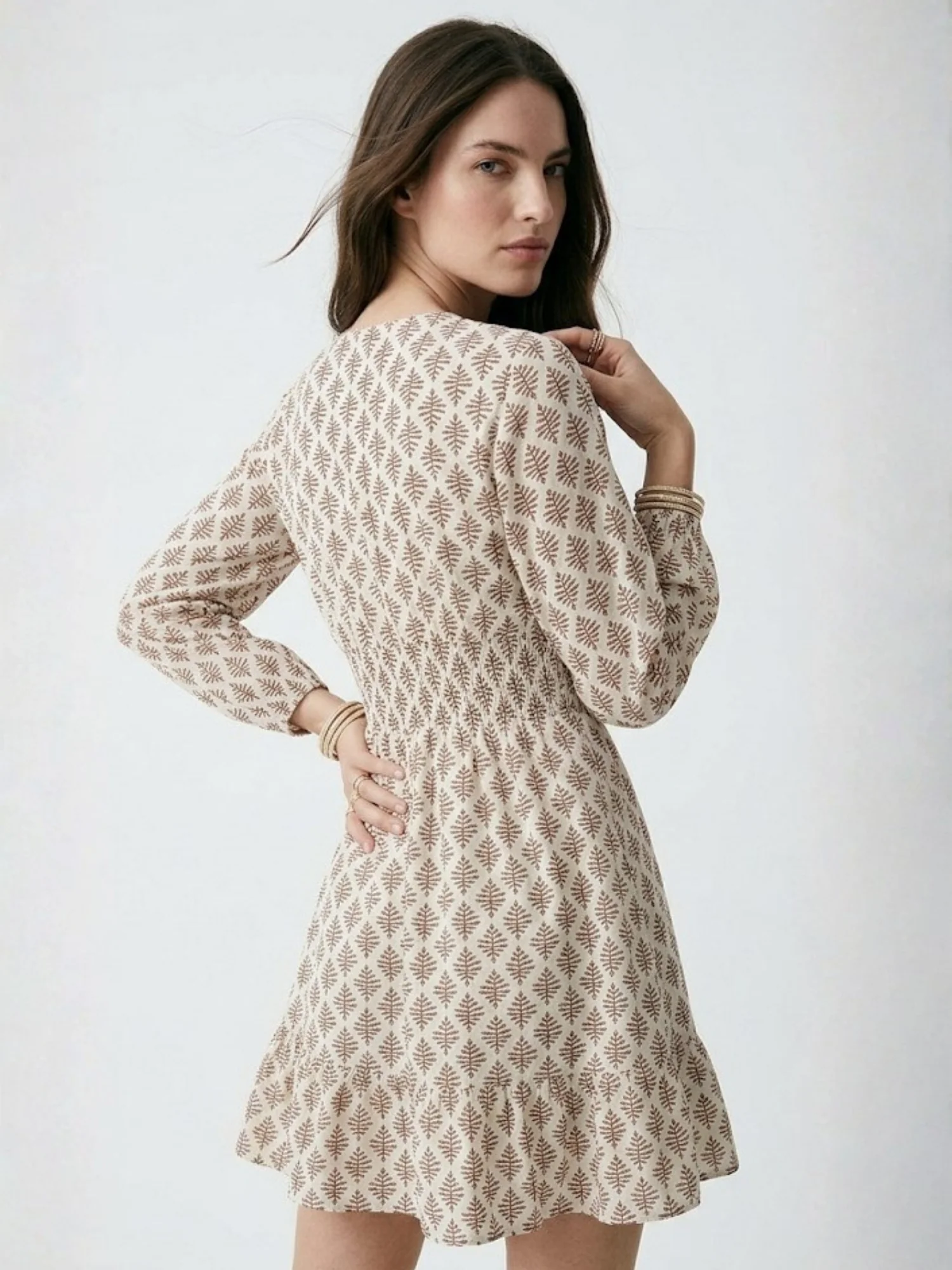 Off White Bishop Sleeve V Neck Printed Dress - Image 5