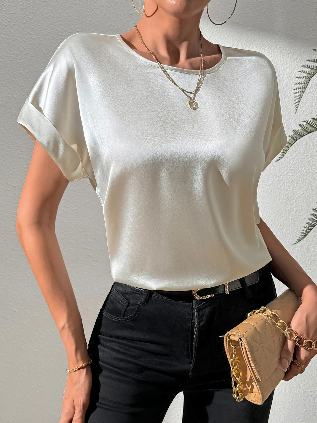 Off White Folded Hem Crew Neck Top - Image 4