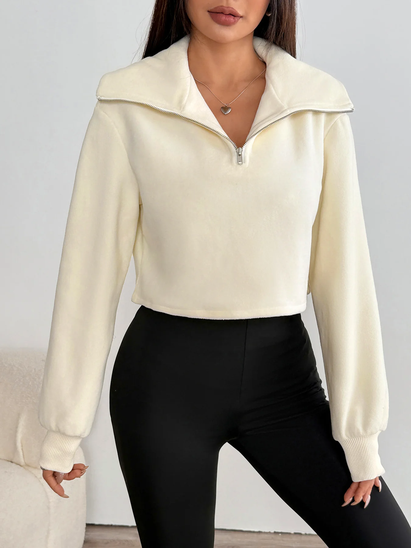 Off White Full sleeve big collar sweatshirt - Image 7