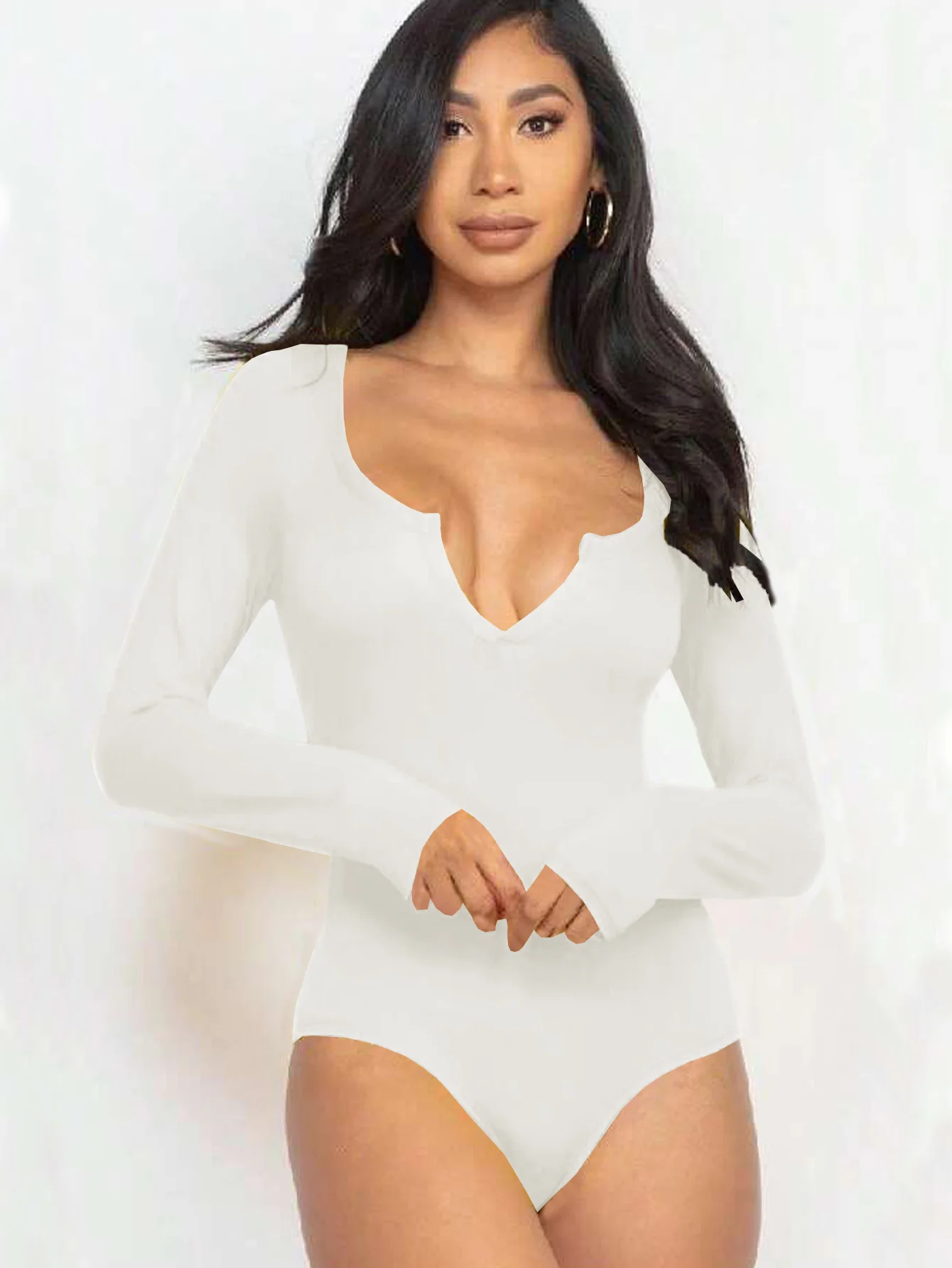 Off White Full Sleeved Scoop V-Neck Bodysuit - Image 3