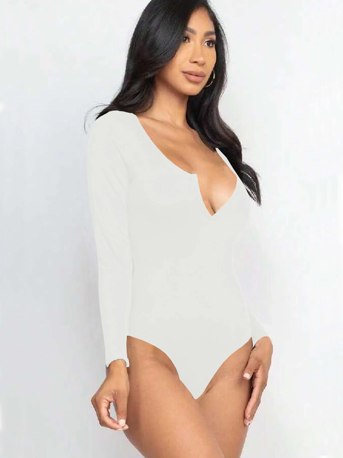 Off White Full Sleeved Scoop V-Neck Bodysuit - Image 4