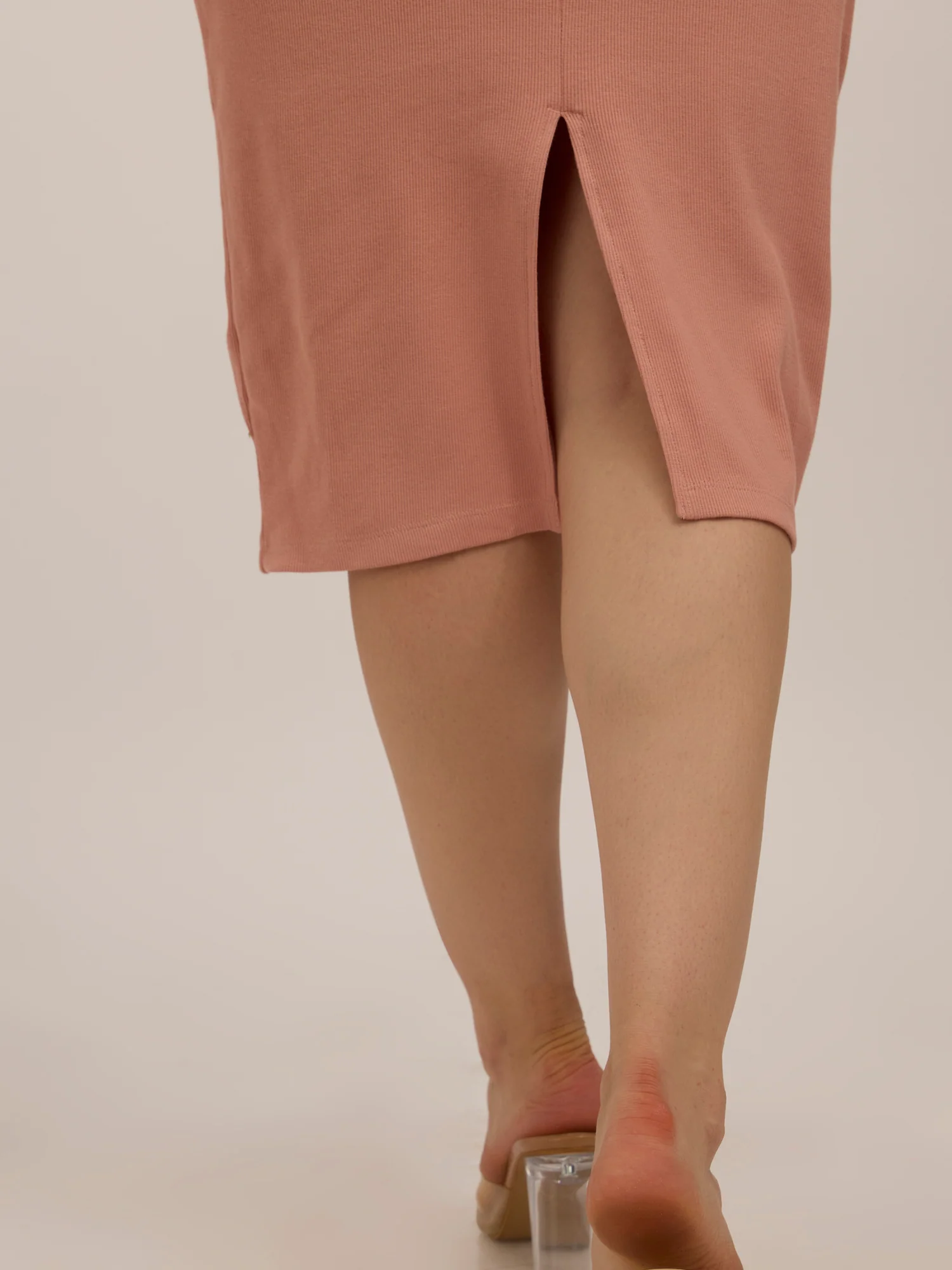 Peach Crew Neck Bodycon T-Shirt Dress - Image 6