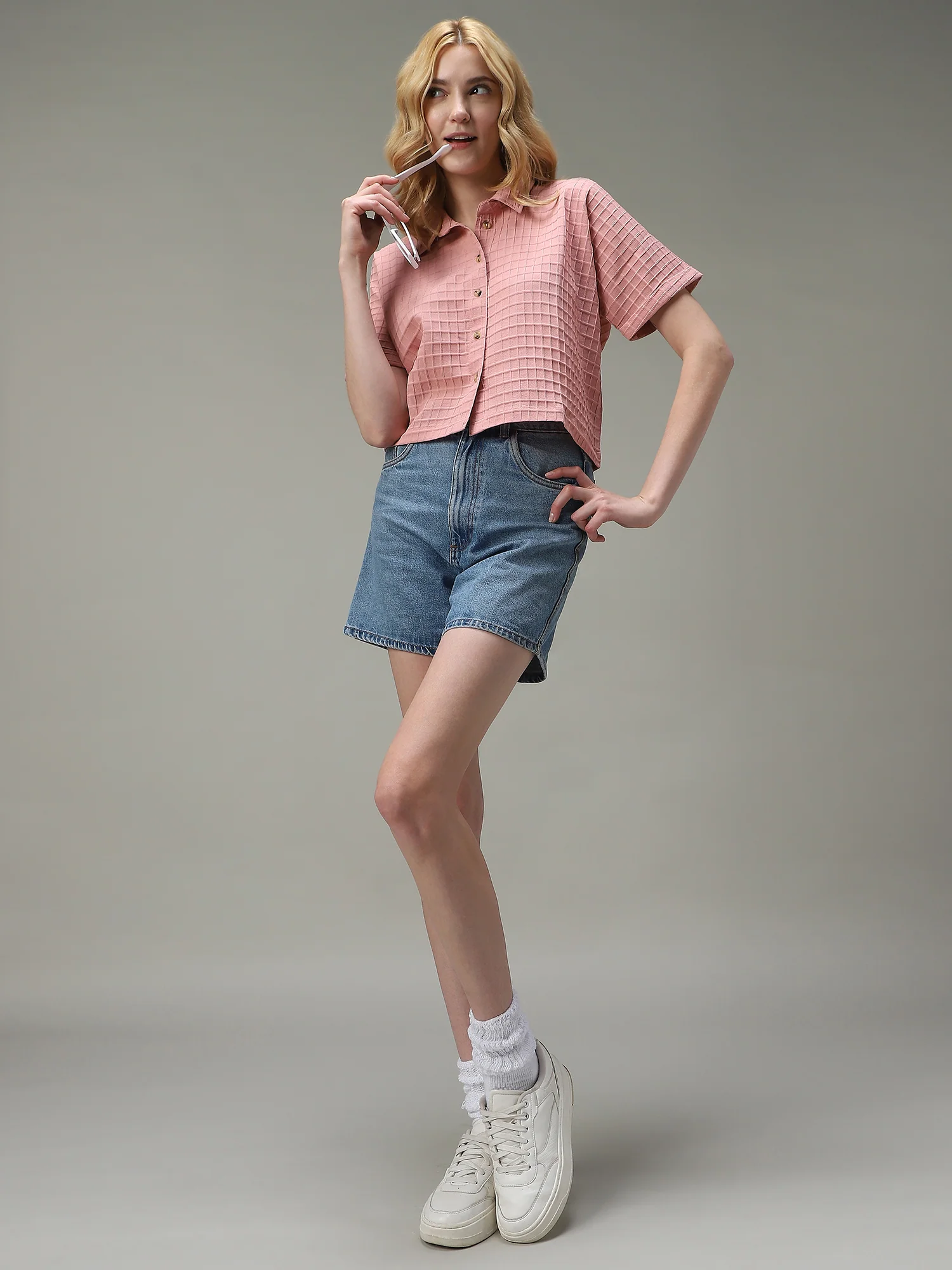 Pink Cropped Flowy Shirt - Image 5