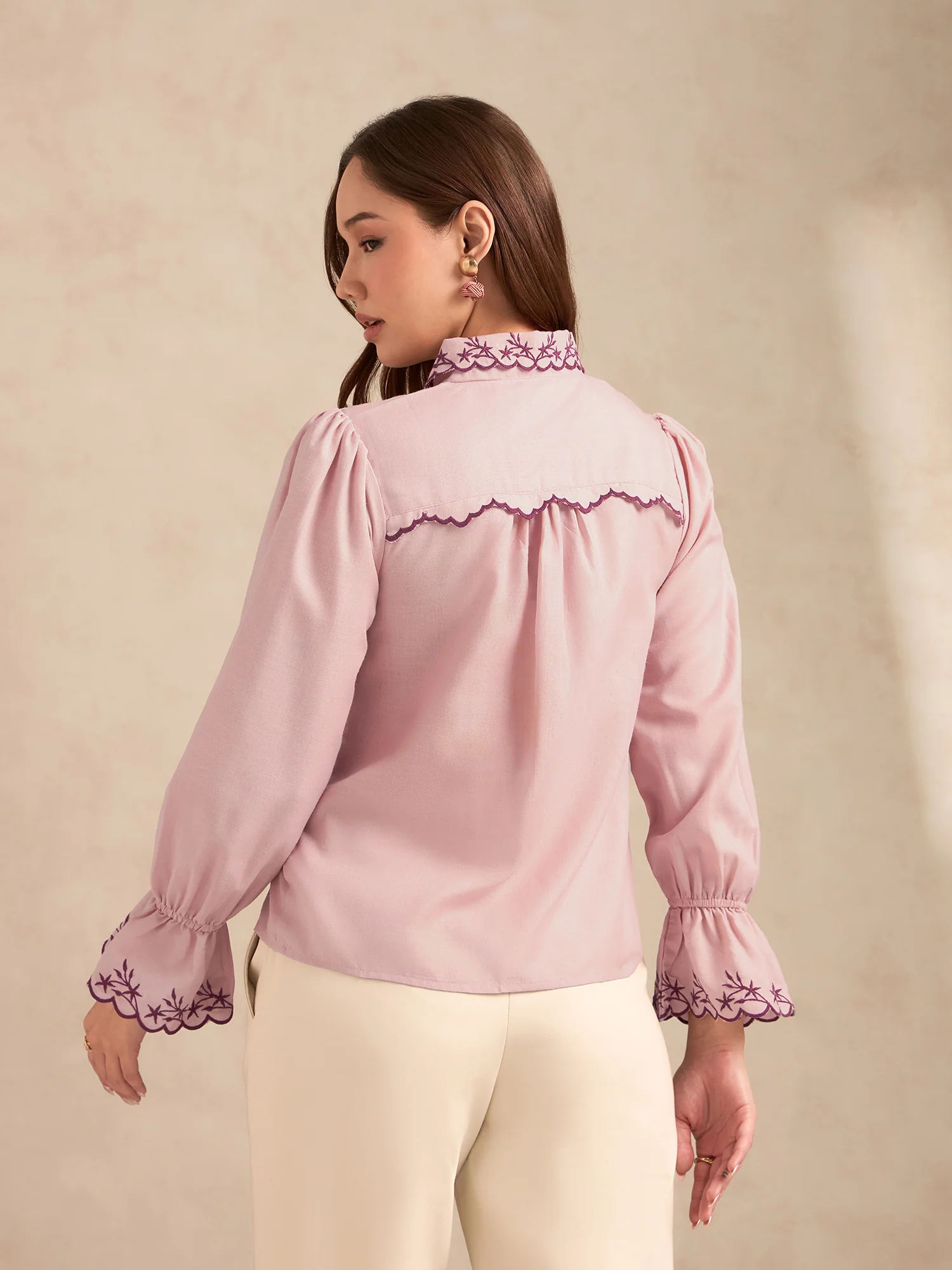 pink-shirt-with-embroidery-detail - Image 5