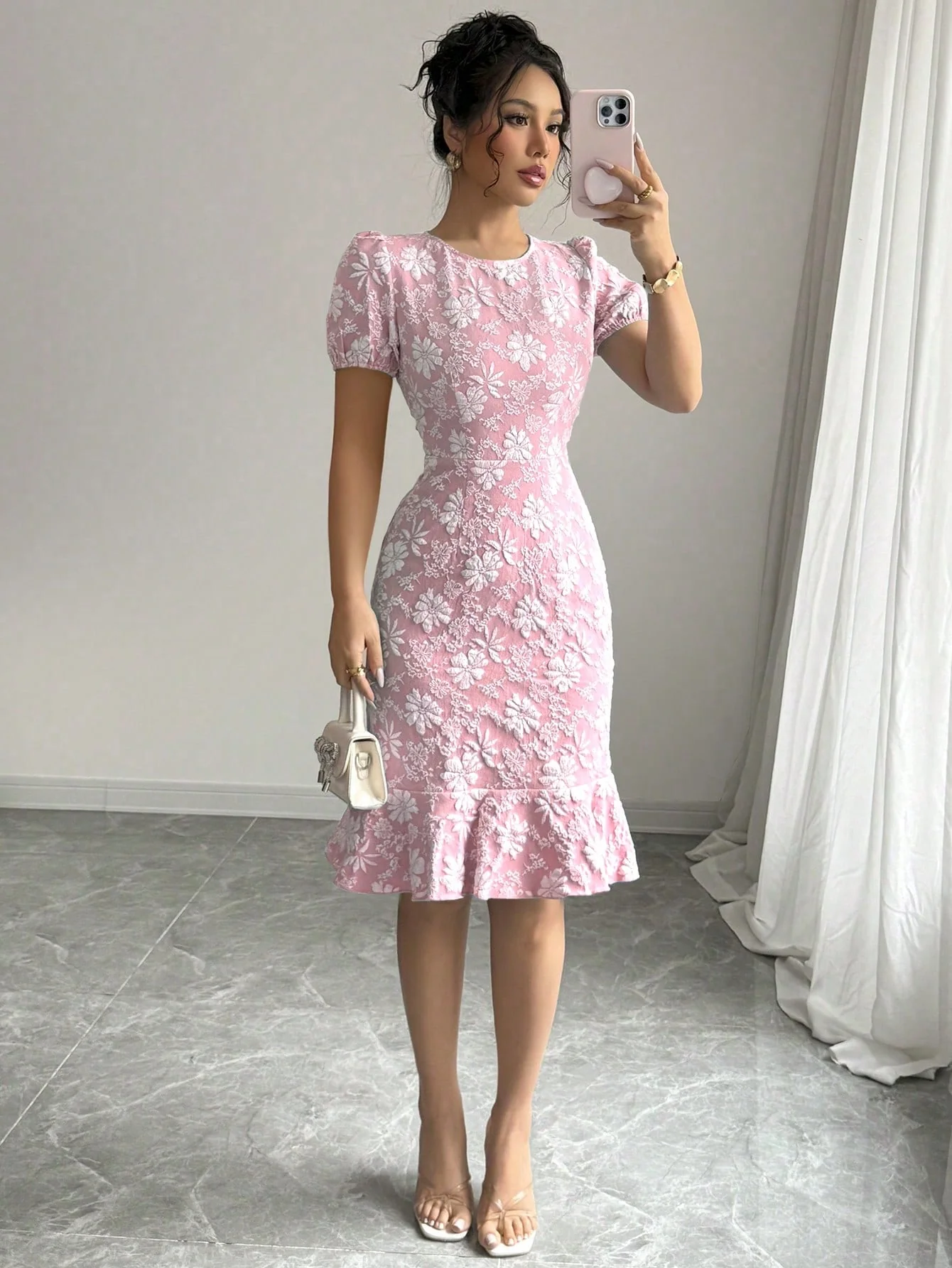 Pink Short Sleeve Textured Ruffle Hem Dress - Image 4
