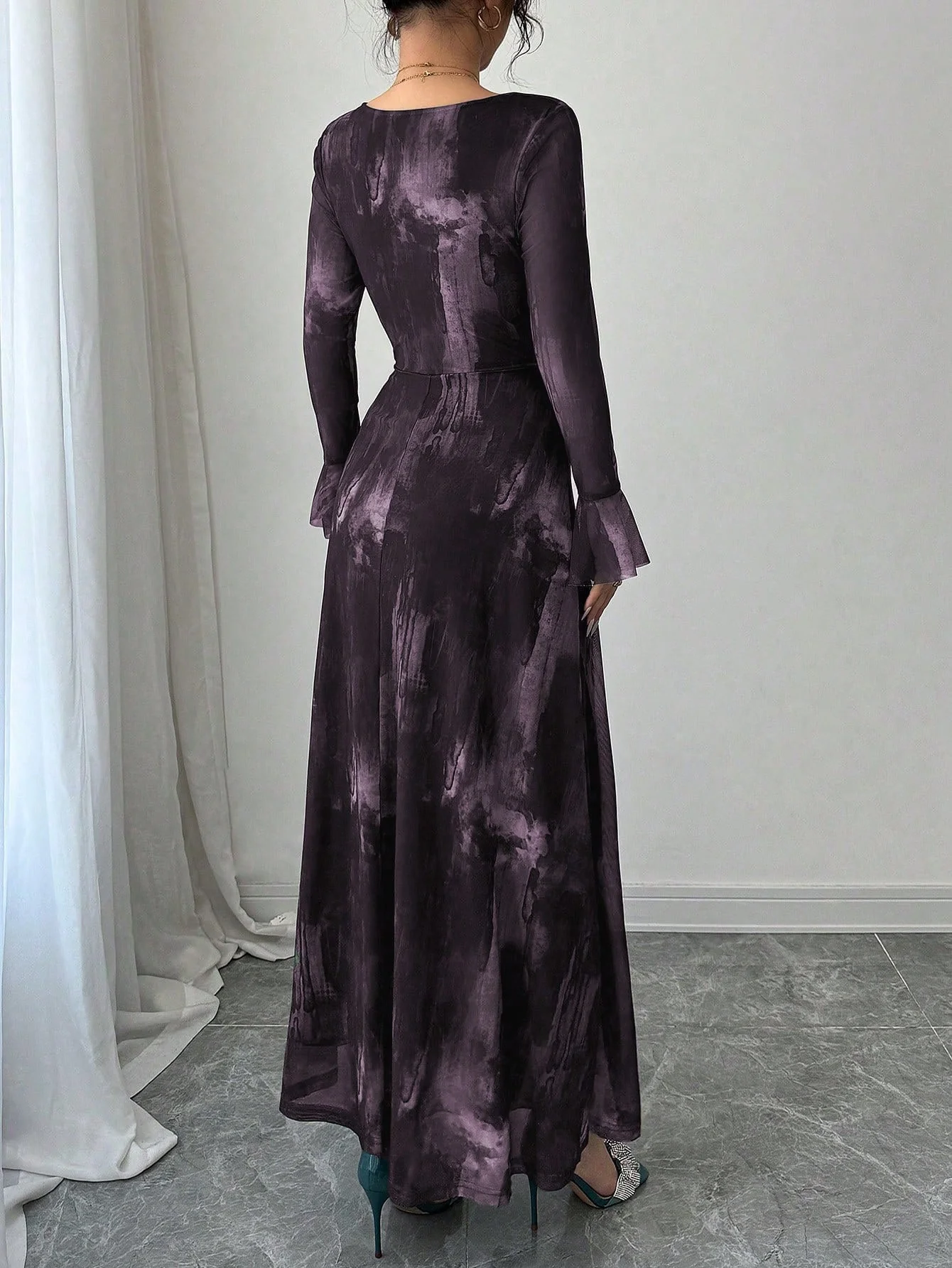 Purple Sweetheart Neck Flare Sleeve Maxi Dress - Image 2