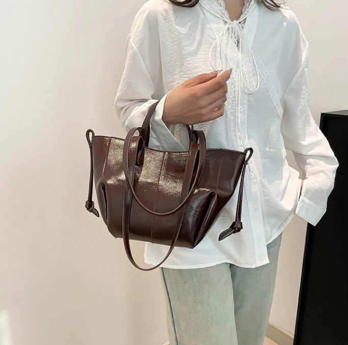 Red Classic Structured Shopper - Image 2
