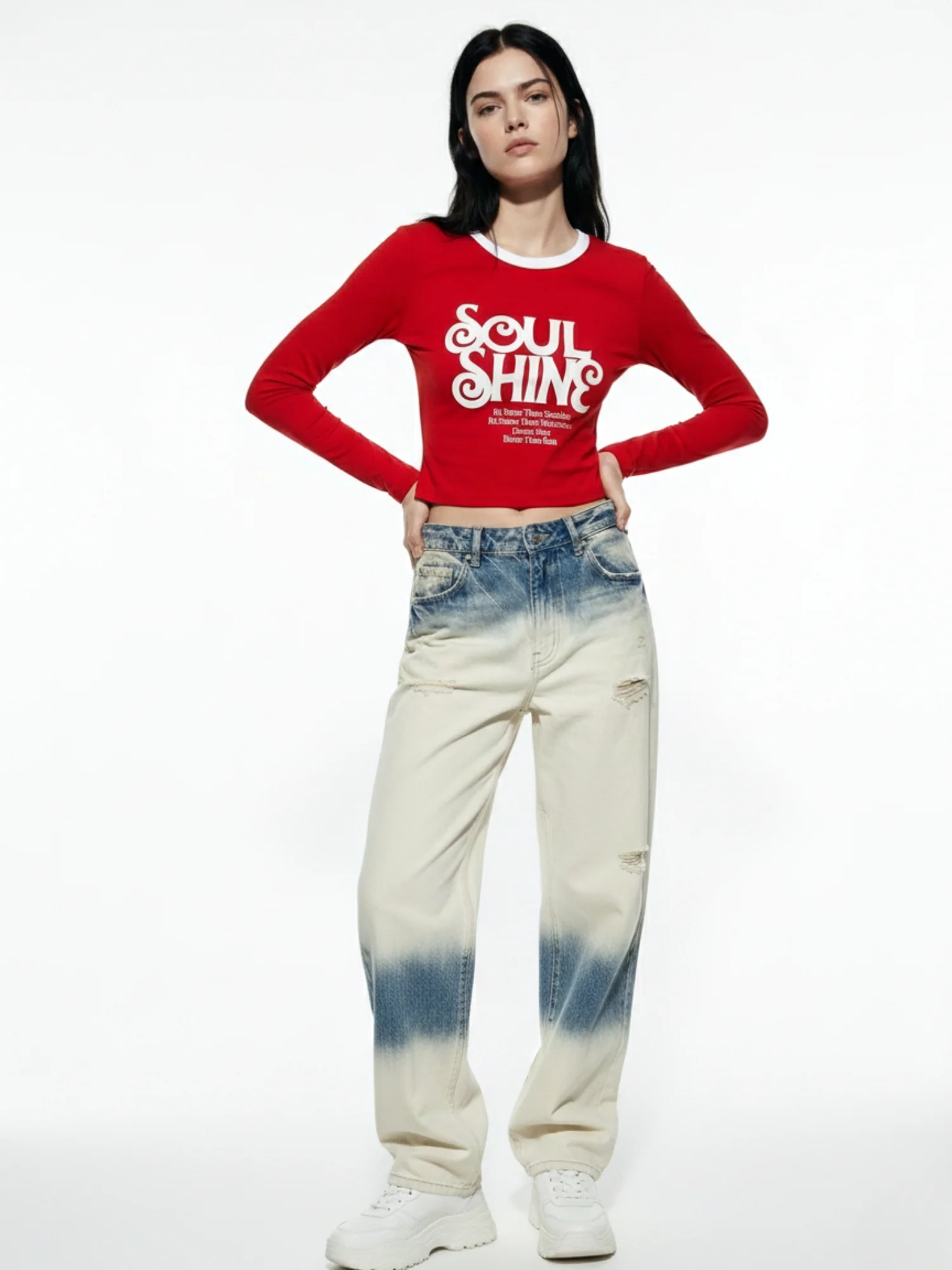 Red Fitted Graphic Printed T-Shirt - Image 5