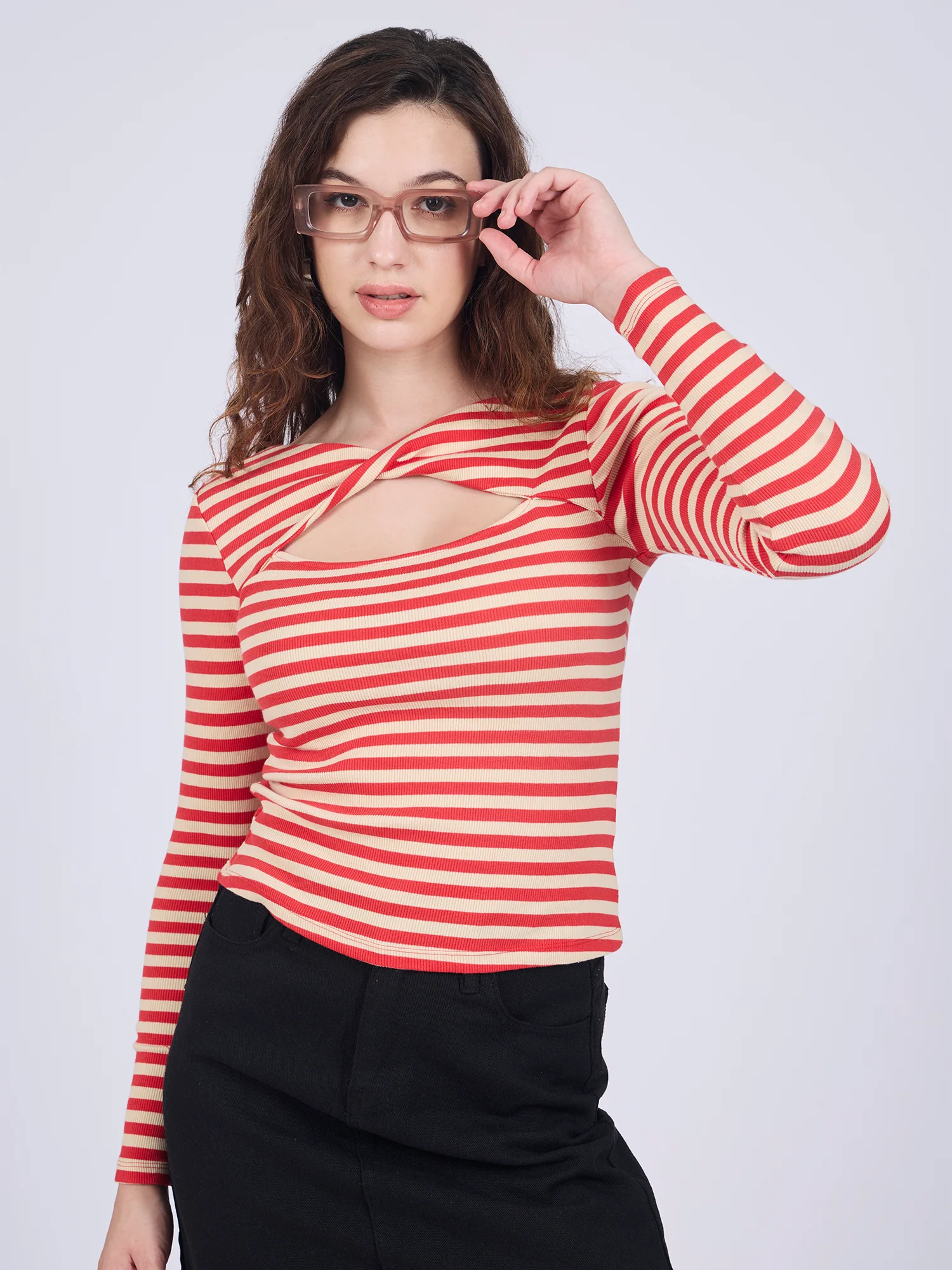 Red Twisted Knit Rib Knit Top - Image 5