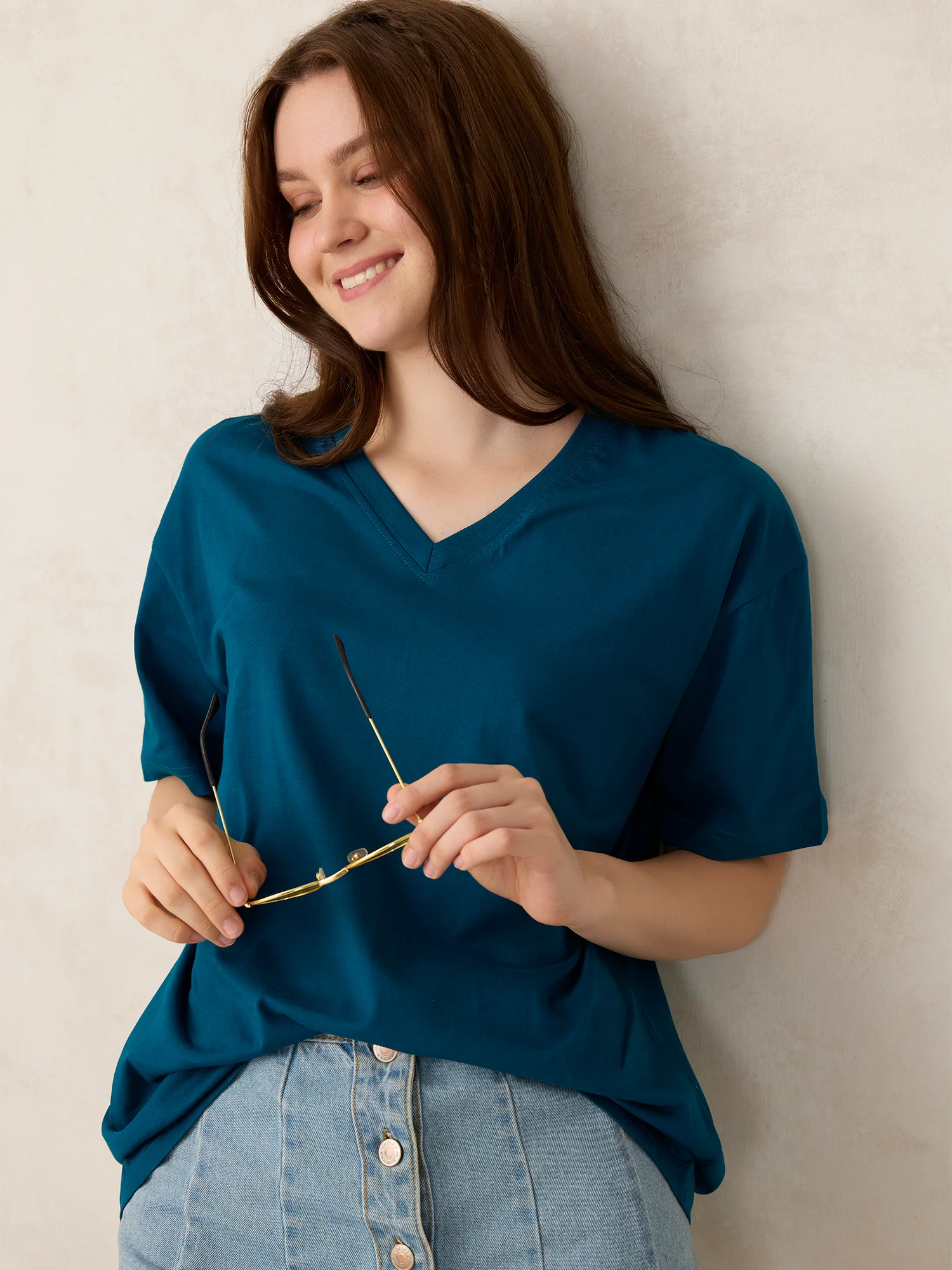 Teal V Neck Solid Oversized T-Shirt - Image 4