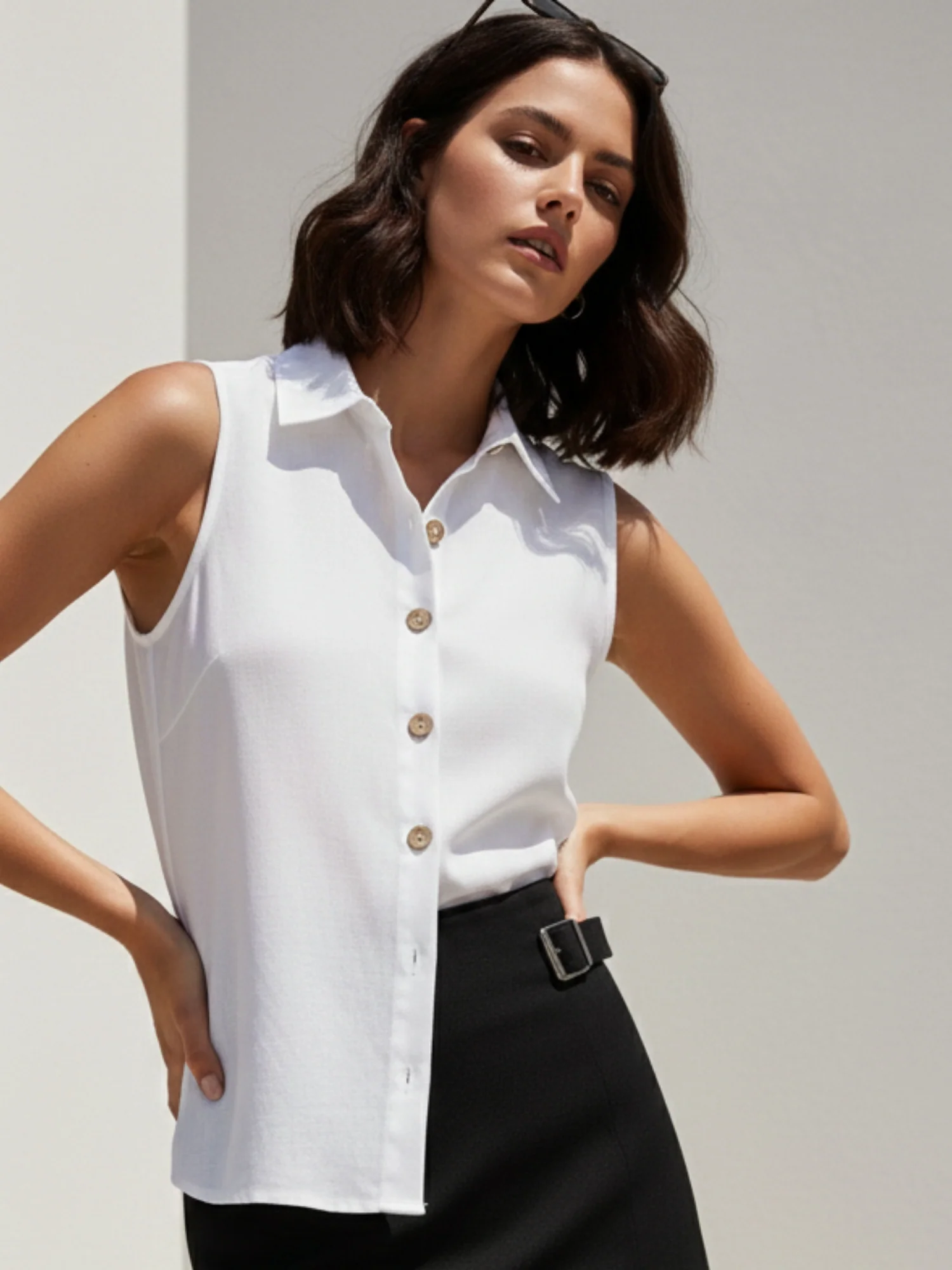 White Cropped Sleeveless Shirt - Image 2