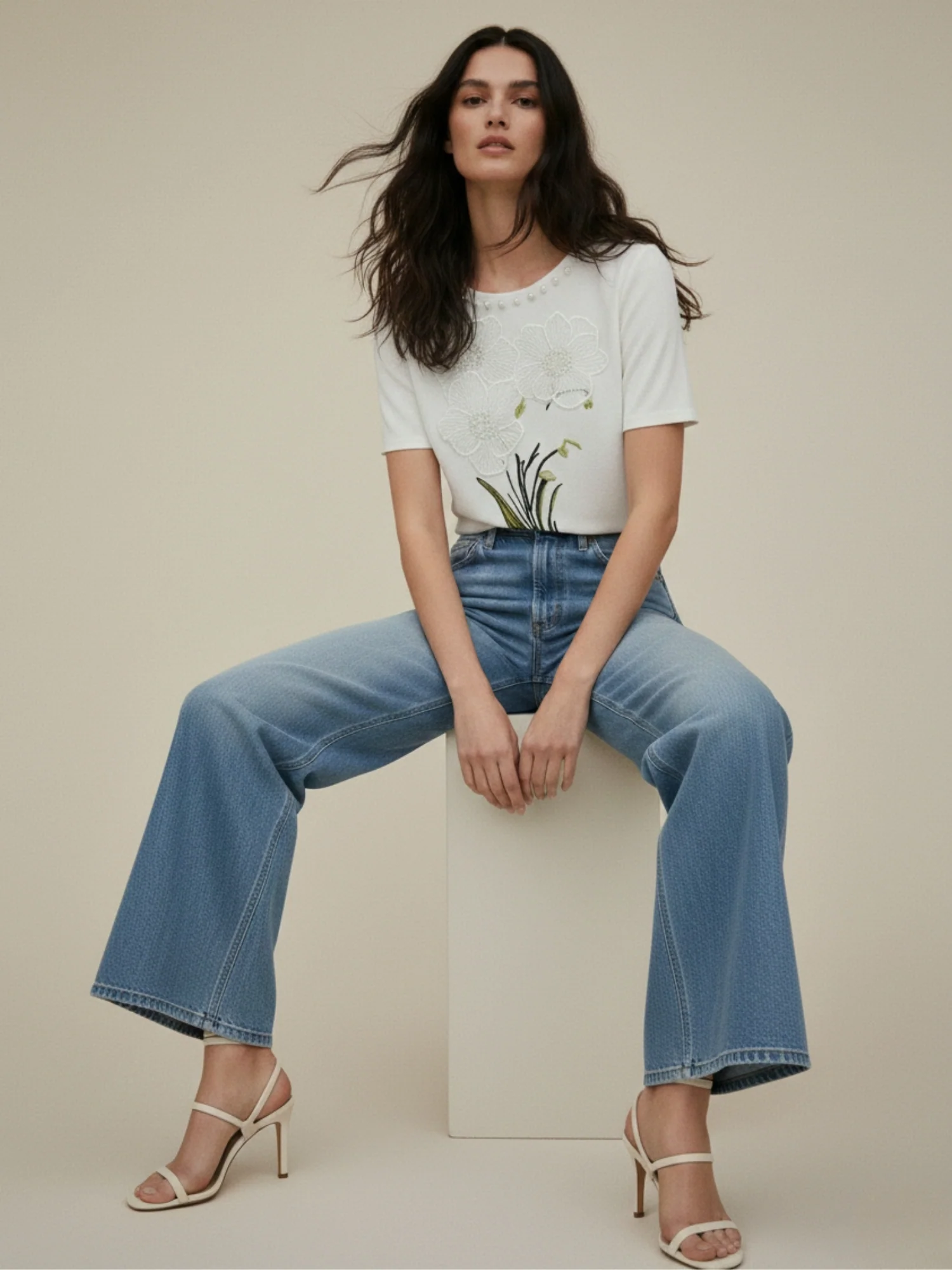 White Embellished Floral Graphic T-Shirt - Image 5
