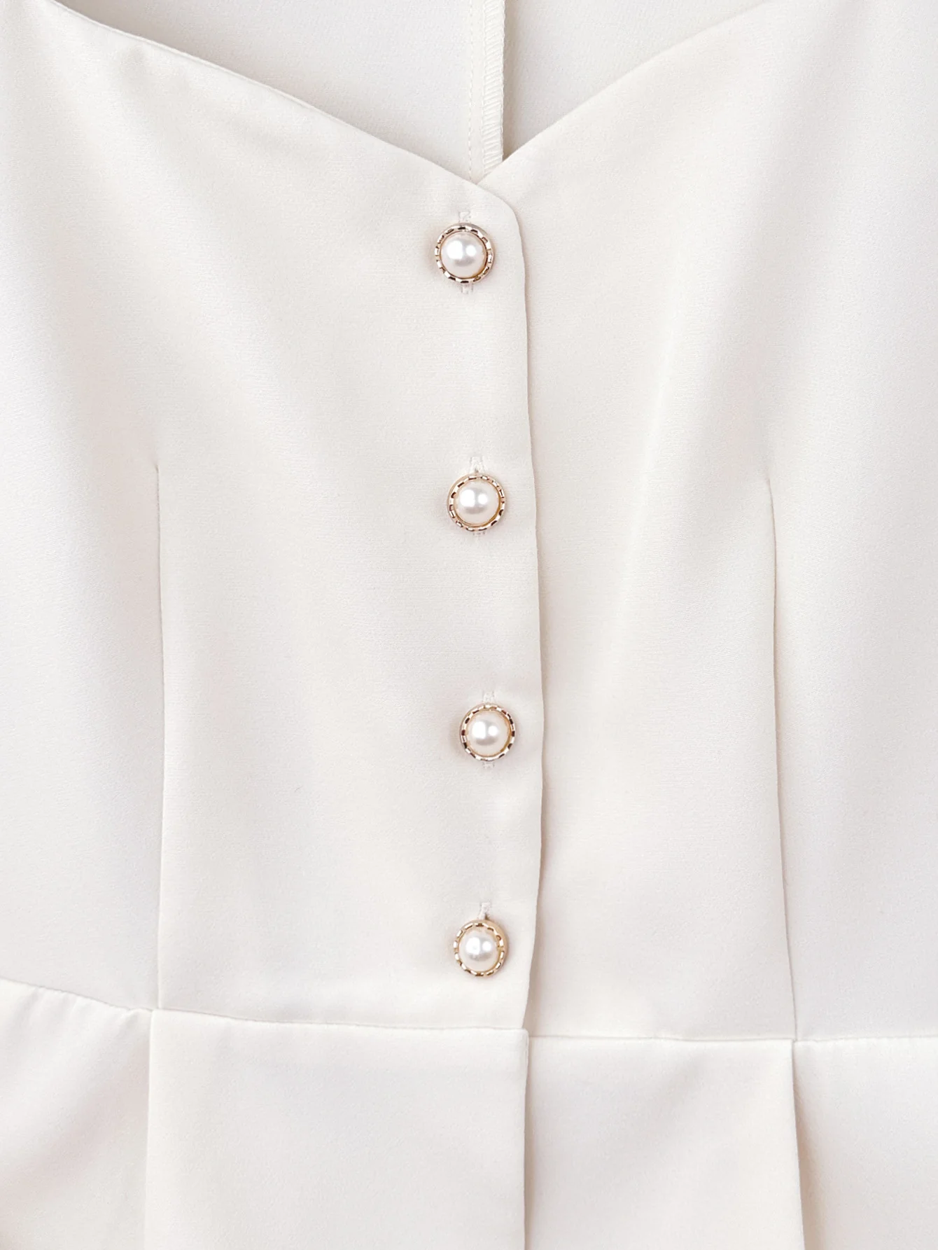 White Full Sleeve Peplum Style Top - Image 3