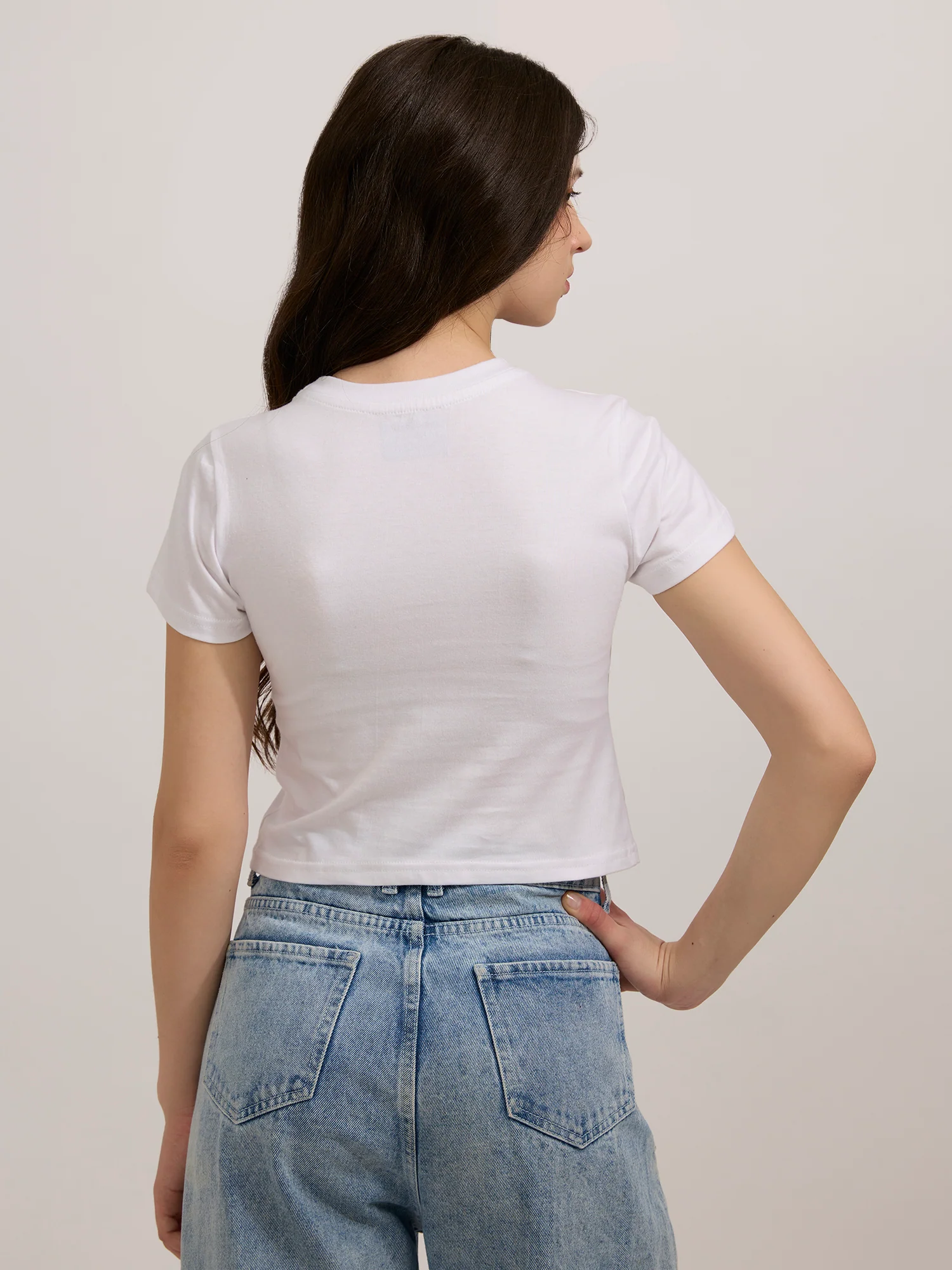 White Graphic Cropped T-Shirt - Image 2