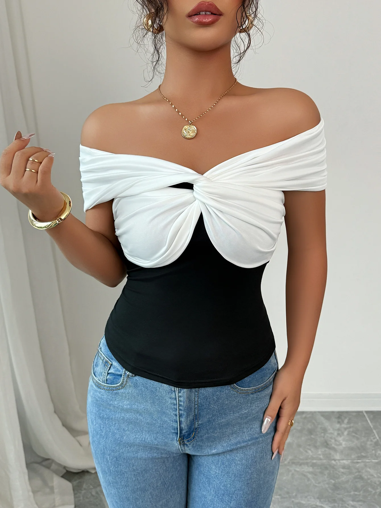 White Off-Shoulder Colour Block Top - Image 3