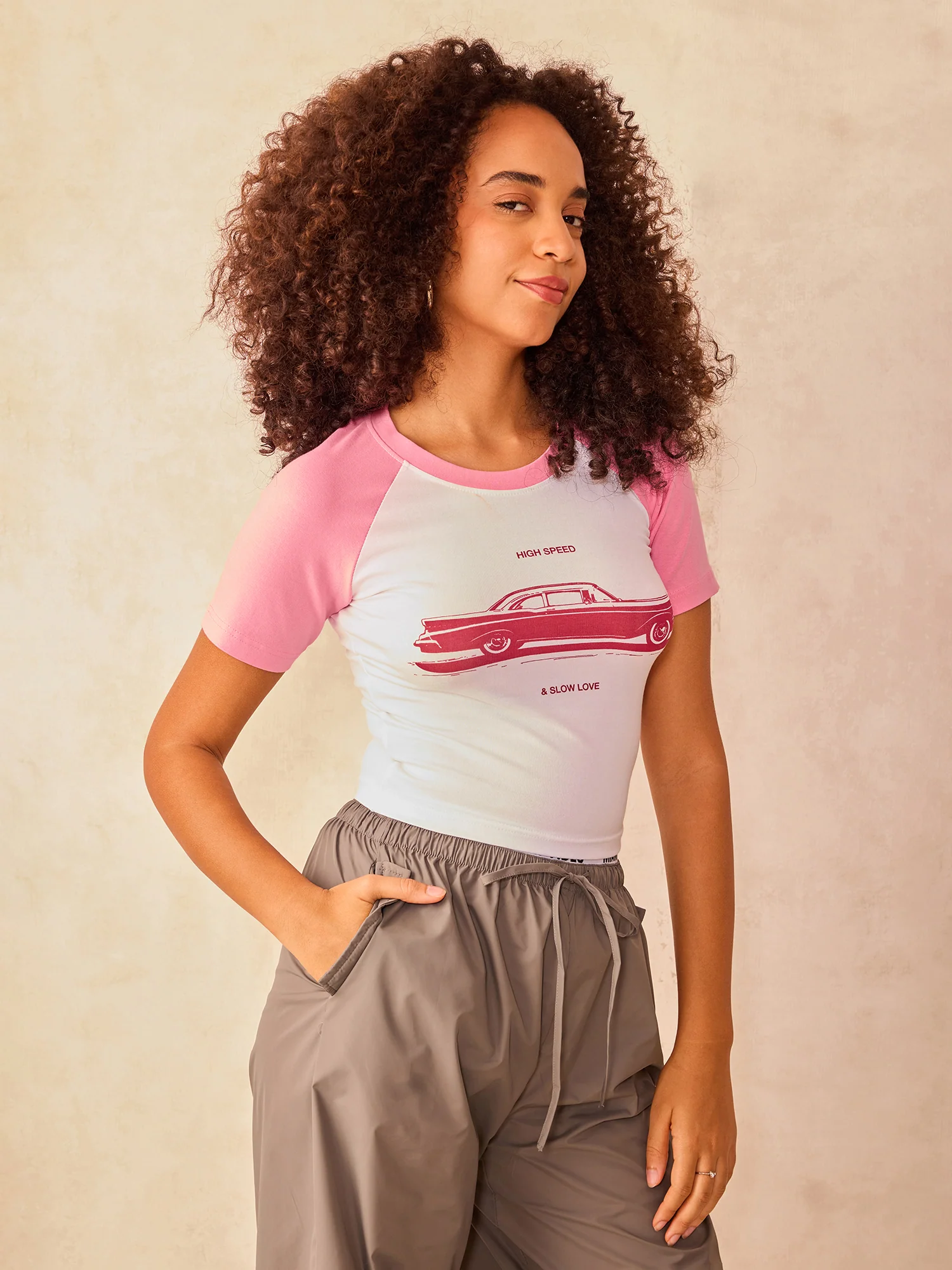 White Raglan Cropped Top With Graphic Print - Image 6