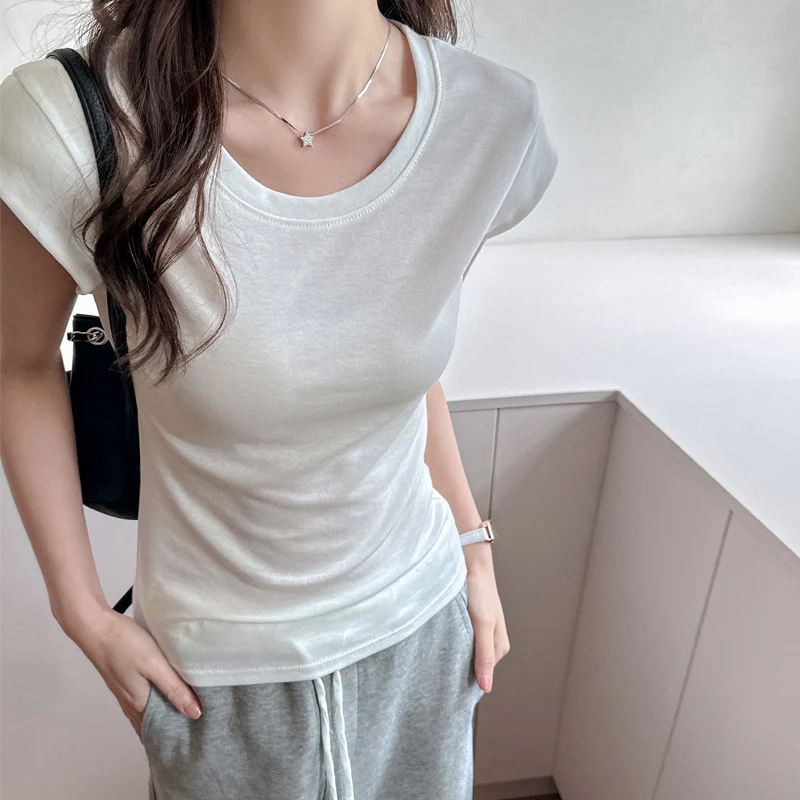 White Round Neck Solid T-Shirt - Image 2