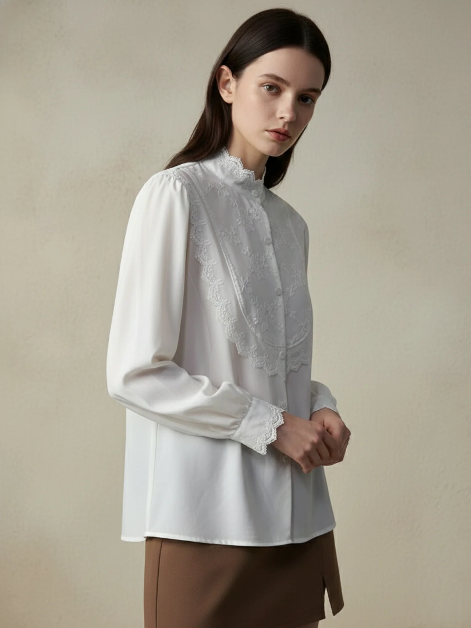 White Textured Scallop Neck Top - Image 3