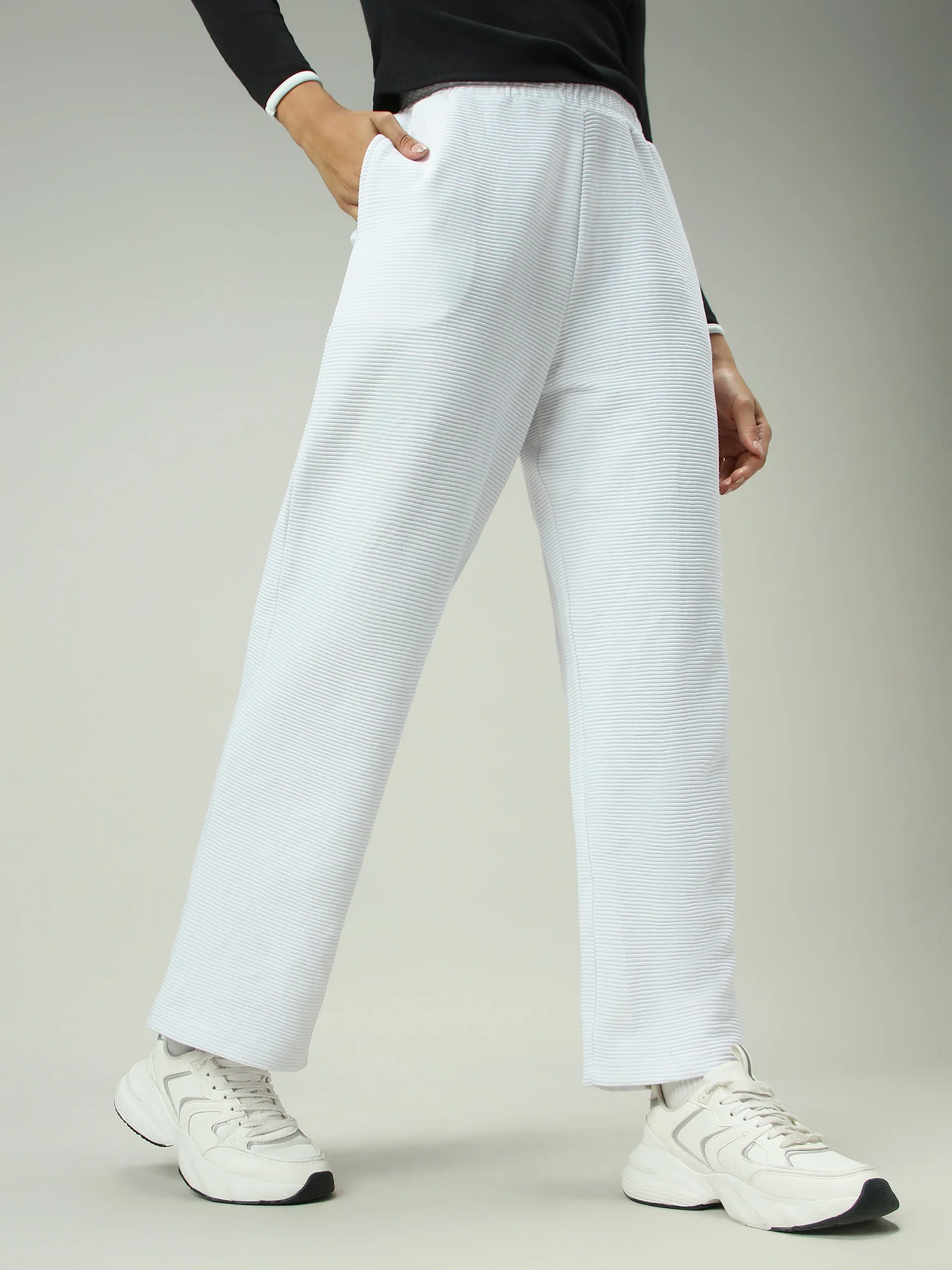 White Textured Solid Sweatpants - Image 6