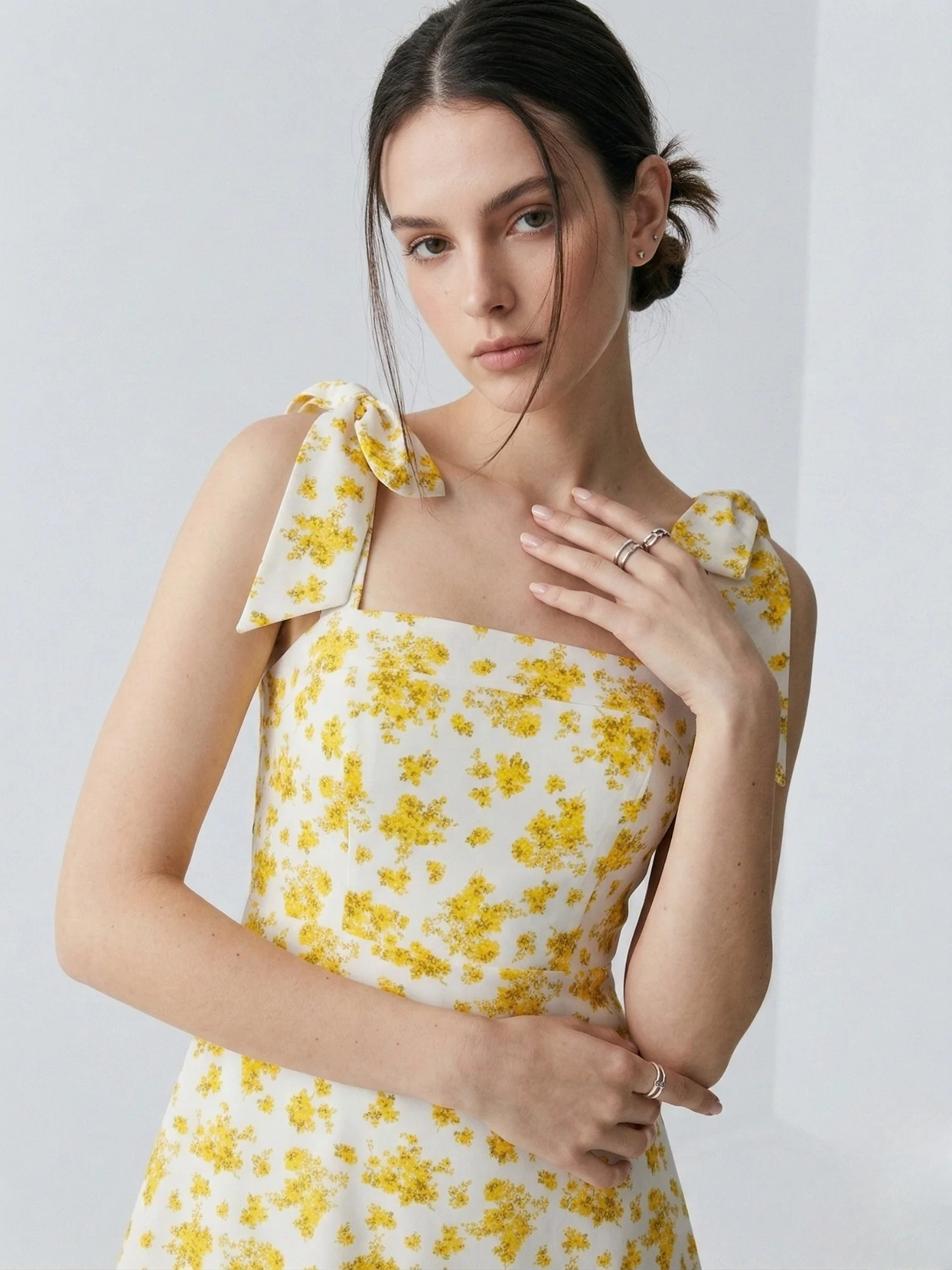 Yellow Shoulder Tie-Up Waist Fitted Dress - Image 2